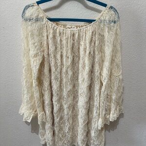 Elegant Cream Lace Women's Dress